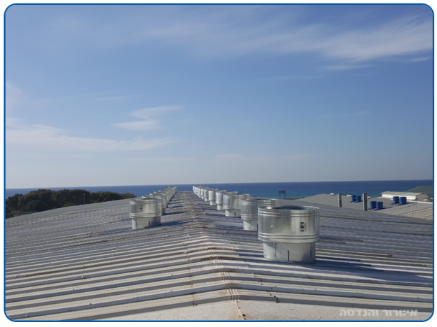 מפוחי גג לשחרור עשן