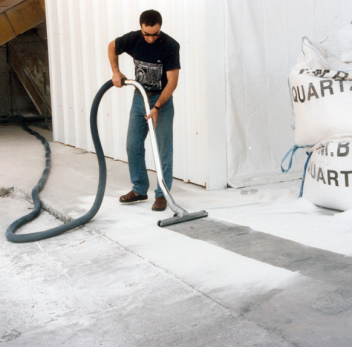 שאיבת אבק לניקיון